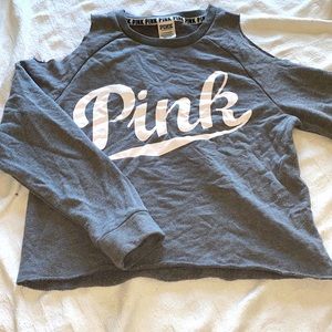 Pink cut shoulders crop top!